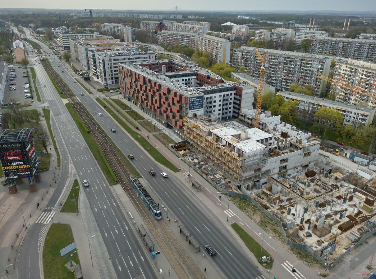 Hotel Bluebird Legnicka Center Breslau Exterior foto